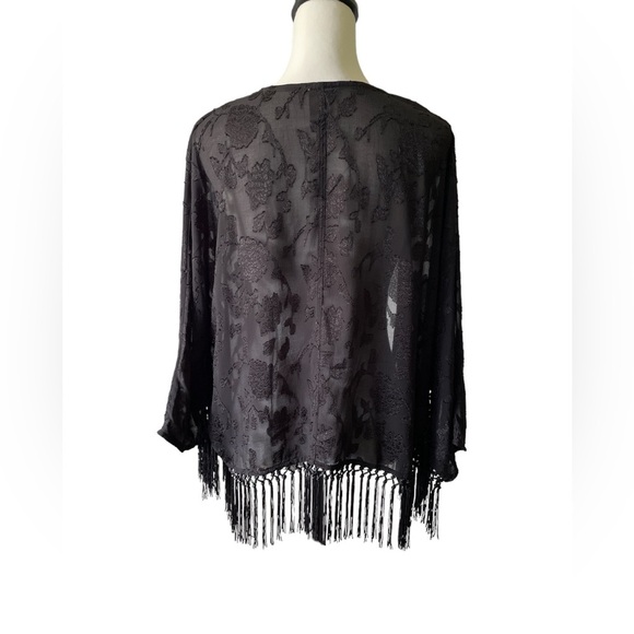 Vince Camuto black floral fringed short kimono shrug jacket, one size, bohemian - Picture 3 of 6